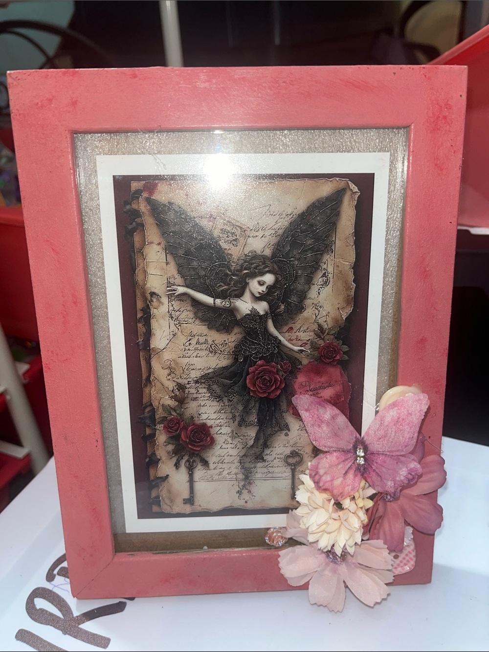 handmade Decorative Picture Frame with Floral Butterfly Accent Victorian 429